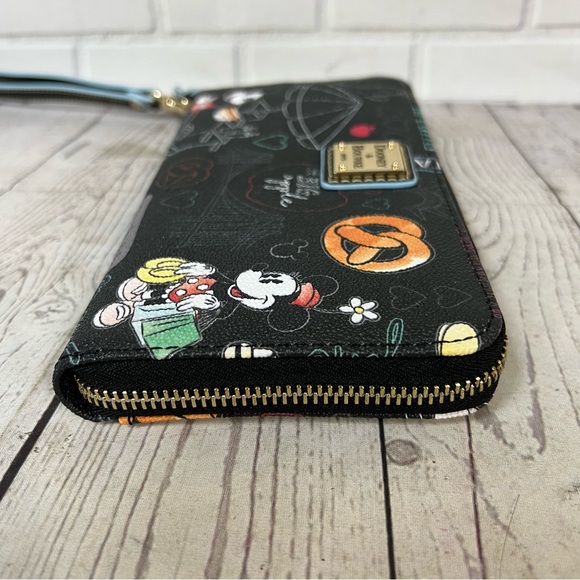 Dooney & Bourke Disney New York City 🥨 Large Zip Around Wristlet Wallet Mickey - Picture 6 of 16
